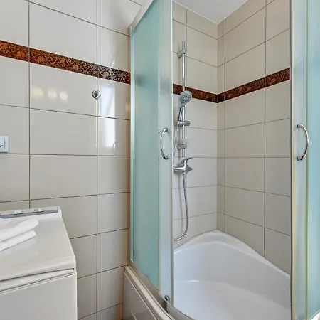 Grand - Orion Nearby Monte Cassino Street * سوبوت