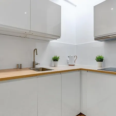 Apartamento Grand - Orion Nearby Monte Cassino Street *